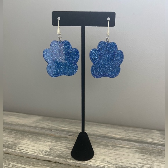 Acrylic sparkle paw earrings • NWT - Picture 2 of 2